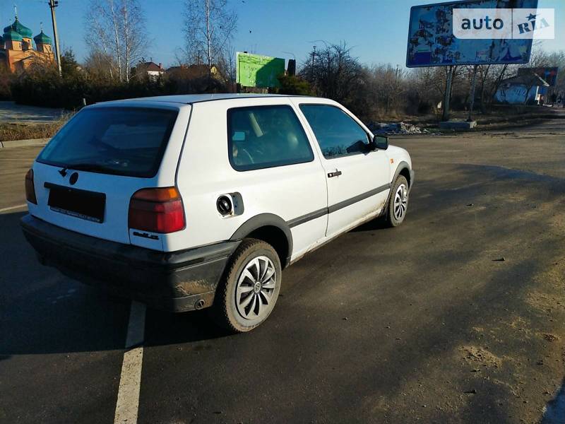 Купе Volkswagen Golf 1995 в Одессе