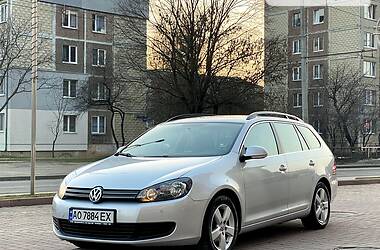 Универсал Volkswagen Golf 2010 в Ивано-Франковске