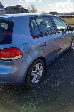 Хэтчбек Volkswagen Golf 2009 в Полтаве