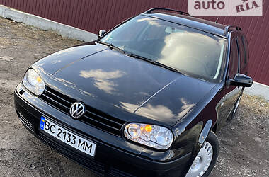 Универсал Volkswagen Golf 2004 в Дрогобыче