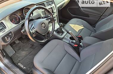 Хэтчбек Volkswagen Golf 2015 в Львове