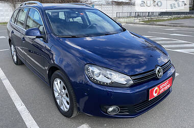 Универсал Volkswagen Golf 2012 в Киеве