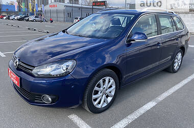 Универсал Volkswagen Golf 2012 в Киеве