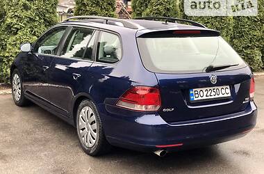 Универсал Volkswagen Golf 2009 в Тернополе