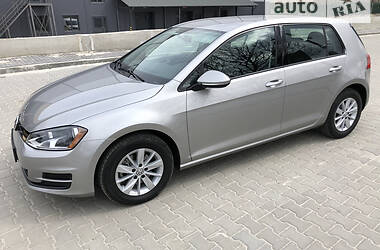 Хэтчбек Volkswagen Golf 2015 в Ивано-Франковске