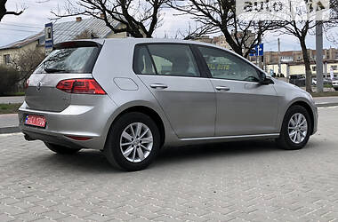 Хэтчбек Volkswagen Golf 2015 в Ивано-Франковске