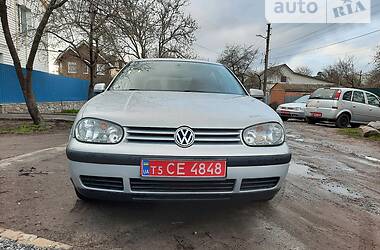 Хэтчбек Volkswagen Golf 1998 в Полтаве