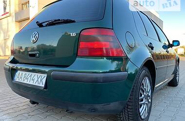 Хэтчбек Volkswagen Golf 1998 в Киеве