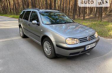 Универсал Volkswagen Golf 2002 в Ахтырке