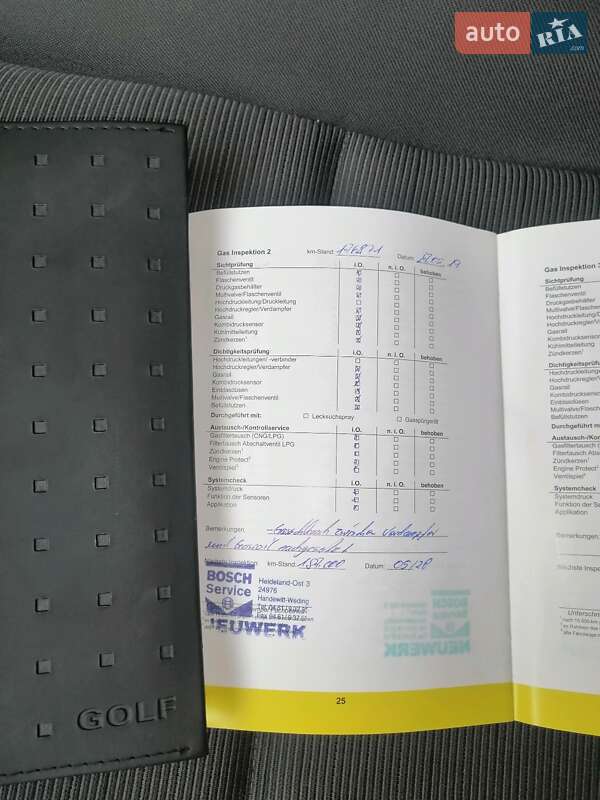 Хетчбек Volkswagen Golf 2004 в Черкасах