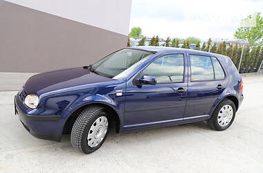 Хэтчбек Volkswagen Golf 2002 в Дрогобыче