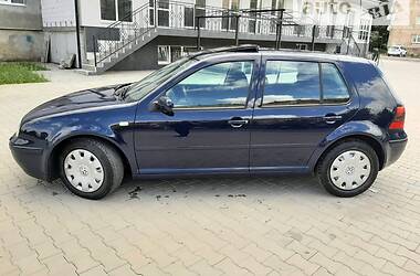 Хэтчбек Volkswagen Golf 1999 в Дубно