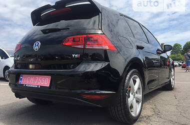 Хэтчбек Volkswagen Golf 2016 в Ровно