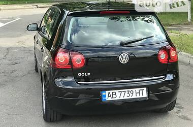 Хэтчбек Volkswagen Golf 2008 в Виннице