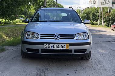 Универсал Volkswagen Golf 2003 в Киеве