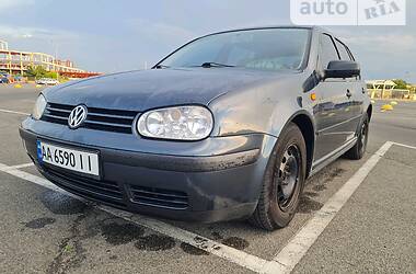 Хэтчбек Volkswagen Golf 1998 в Киеве