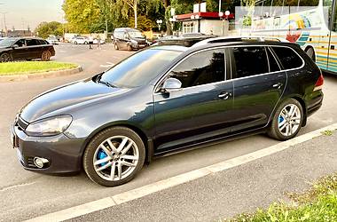 Универсал Volkswagen Golf 2010 в Виннице