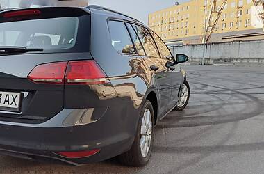 Универсал Volkswagen Golf 2013 в Киеве