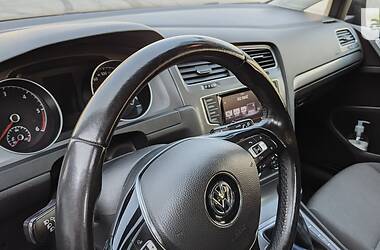 Универсал Volkswagen Golf 2013 в Киеве