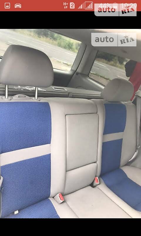 Універсал Volkswagen Golf 2000 в Бориславі