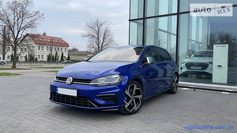 Хетчбек Volkswagen Golf 2018 в Харкові