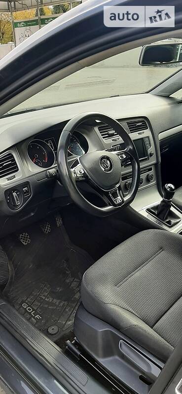 Volkswagen Golf 2016