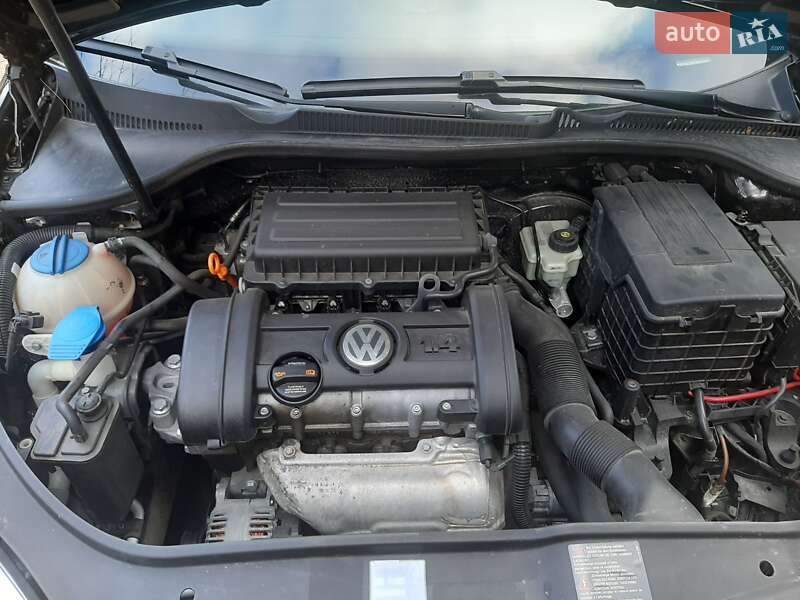 Хэтчбек Volkswagen Golf 2006 в Ананьеве фото 4 Хэтчбек Volkswagen Golf 2006 в Ананьеве