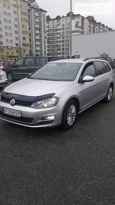 Универсал Volkswagen Golf 2015 в Ивано-Франковске