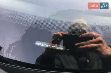 Хэтчбек Volkswagen Golf 2006 в 