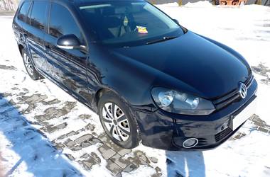 Универсал Volkswagen Golf 2010 в Иршаве