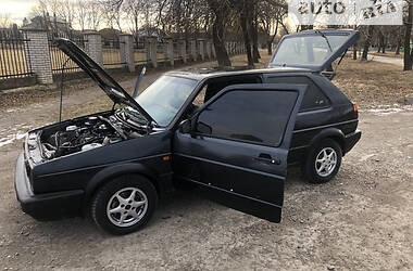 Хэтчбек Volkswagen Golf 1990 в Черновцах