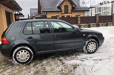 Хэтчбек Volkswagen Golf 2000 в Ровно