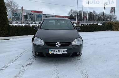 Хэтчбек Volkswagen Golf 2005 в Кропивницком