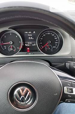 Универсал Volkswagen Golf 2014 в Иршаве