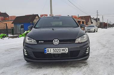 Універсал Volkswagen Golf 2016 в Бучі