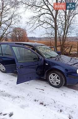 Хэтчбек Volkswagen Golf 2001 в Тульчине