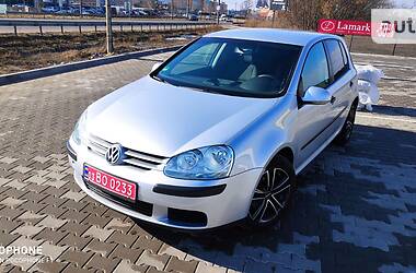 Хэтчбек Volkswagen Golf 2004 в Луцке