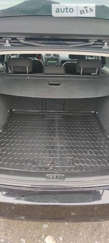 Універсал Volkswagen Golf 2010 в Кременці
