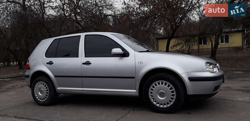 Хетчбек Volkswagen Golf 2002 в Краматорську фото 4 Хетчбек Volkswagen Golf 2002 в Краматорську