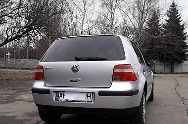 Хэтчбек Volkswagen Golf 2002 в Краматорске