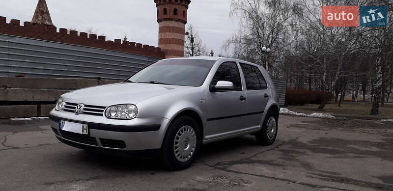 Хетчбек Volkswagen Golf 2002 в Краматорську фото Хетчбек Volkswagen Golf 2002 в Краматорську