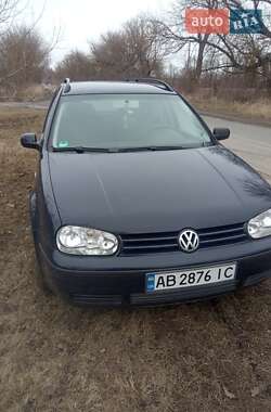 Универсал Volkswagen Golf 2003 в Баре