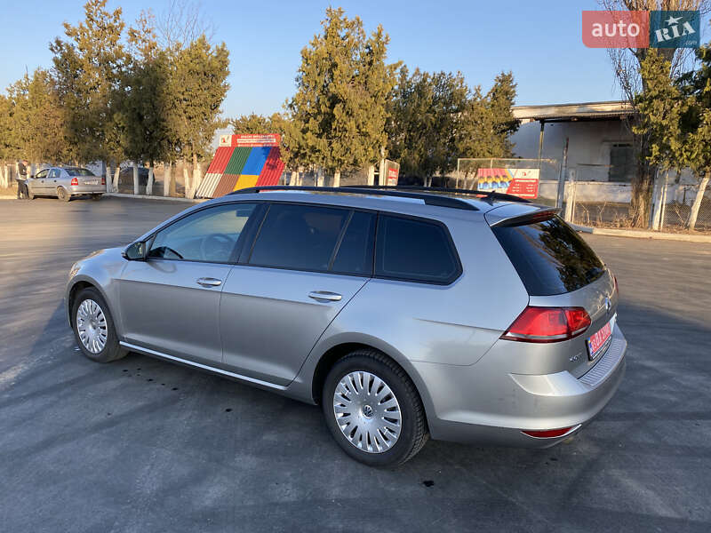 Универсал Volkswagen Golf 2014 в Измаиле