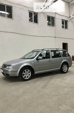 Універсал Volkswagen Golf 2003 в Хмельницькому