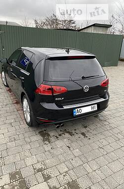 Хэтчбек Volkswagen Golf 2014 в Мукачево