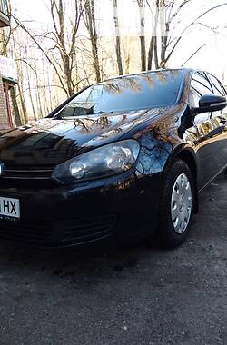 Хэтчбек Volkswagen Golf 2012 в Киеве