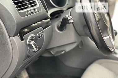 Универсал Volkswagen Golf 2011 в 