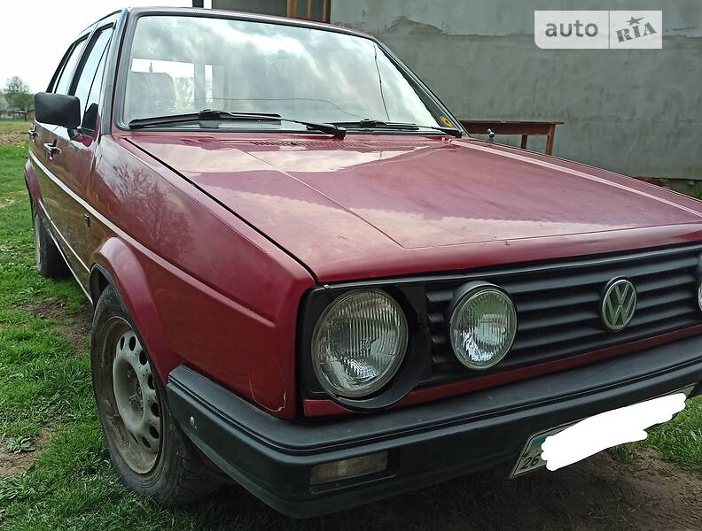 Хетчбек Volkswagen Golf 1987 в Вижниці