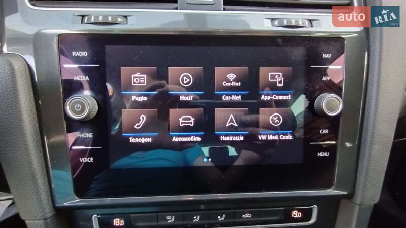 Універсал Volkswagen Golf 2017 в Хусті