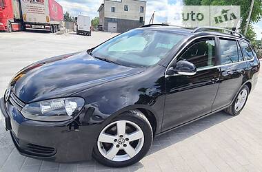 Универсал Volkswagen Golf 2010 в Тернополе